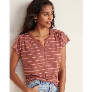 NWT Old Navy Striped Pomegranate V-Neck Henley